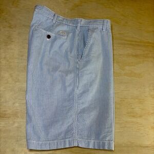 IZOD Men's Shorts Size 36 x 10.5 Seersucker Blue White Striped FLAT FRONT CHINO